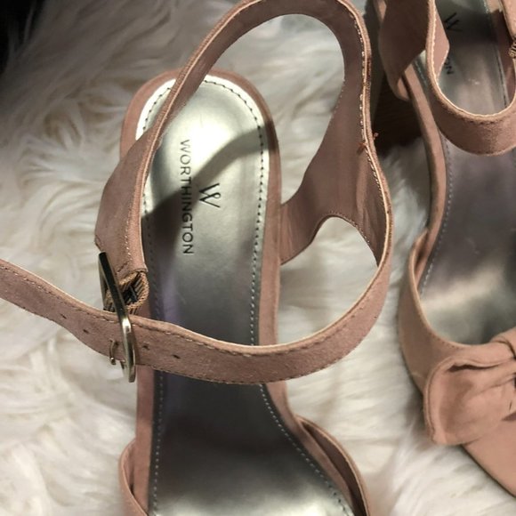 NWT WORTHINGTON HEELS - Picture 4 of 4